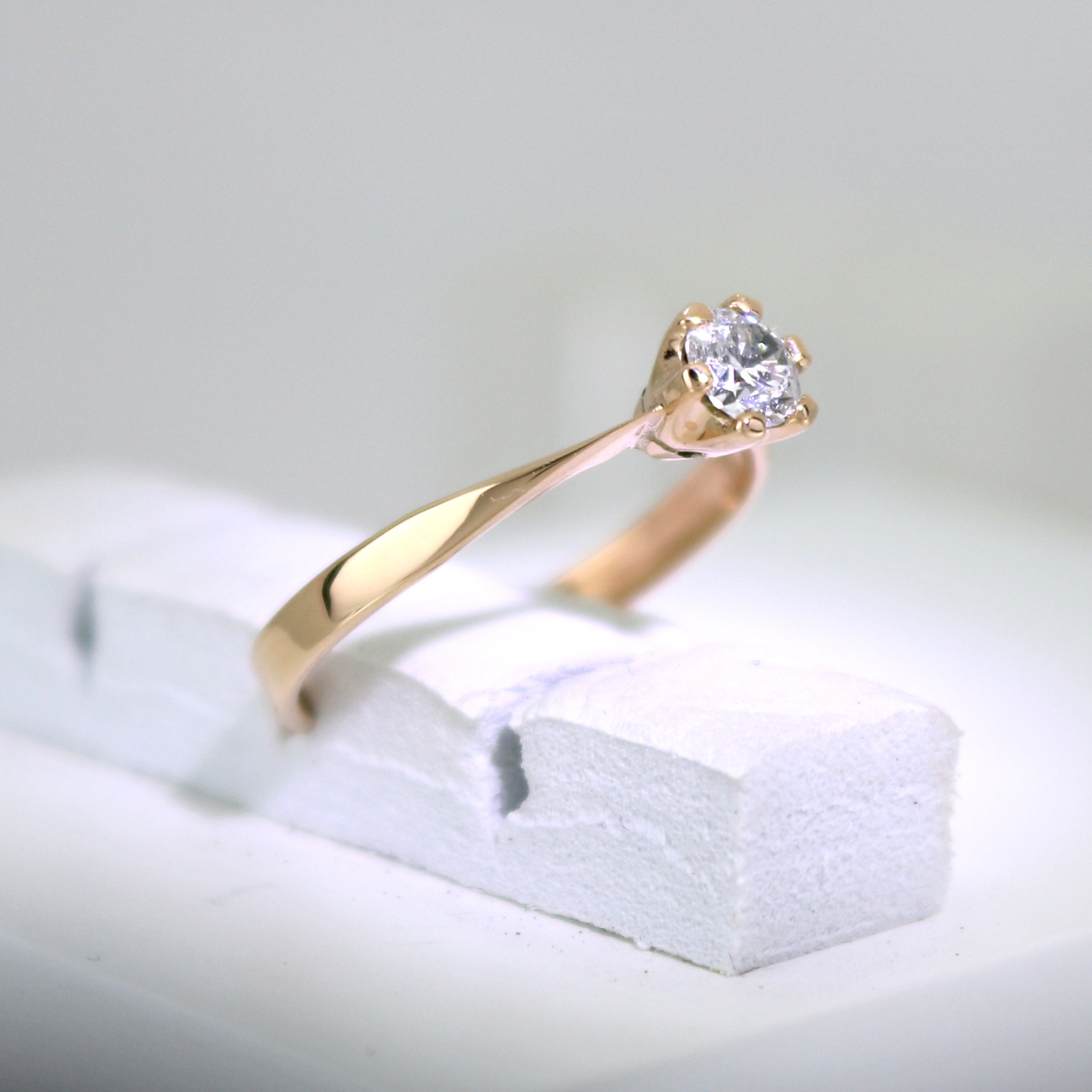 1-kivinen 14 ka timanttisormus 0.30 ct w/si