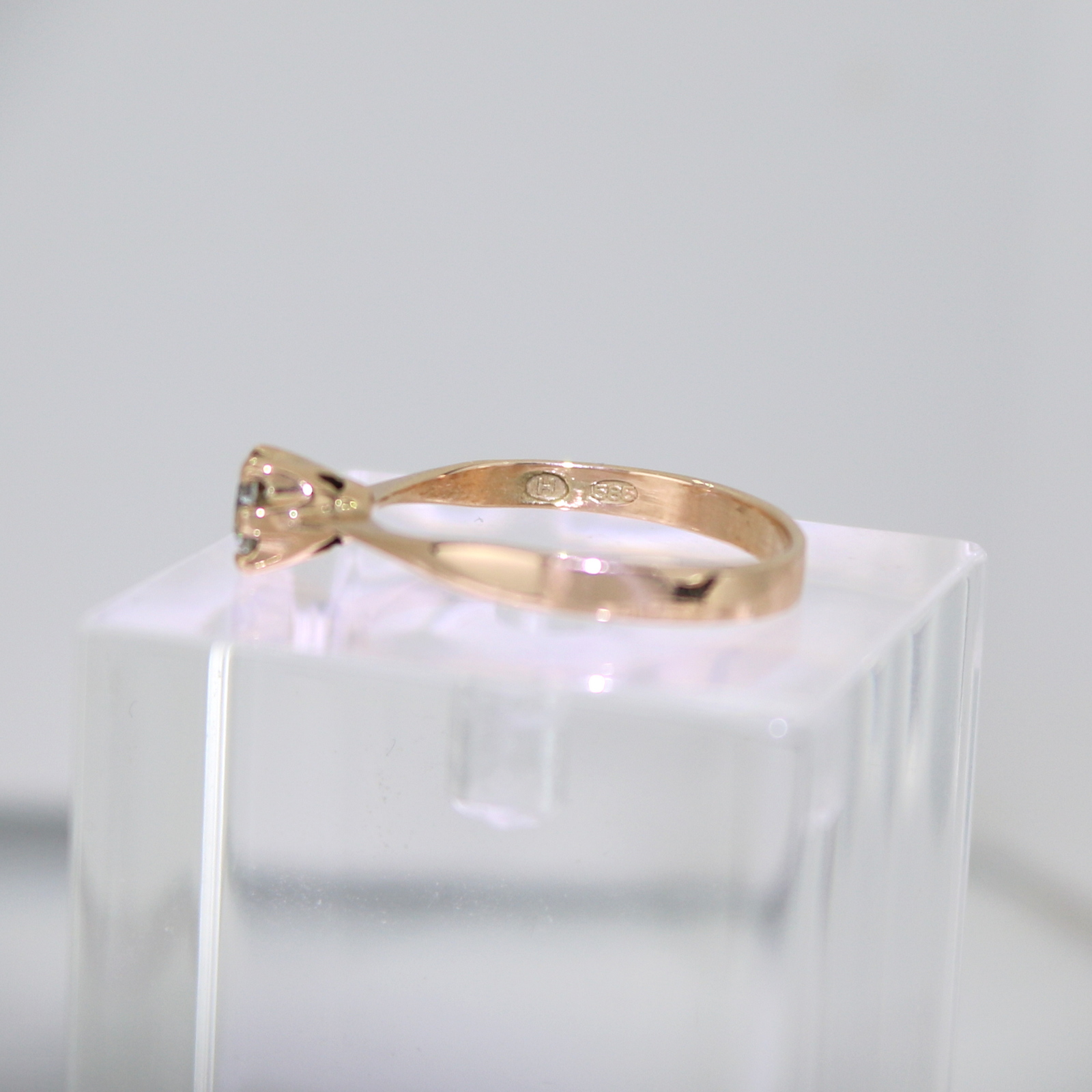 1-kivinen 14 ka timanttisormus 0.30 ct w/si